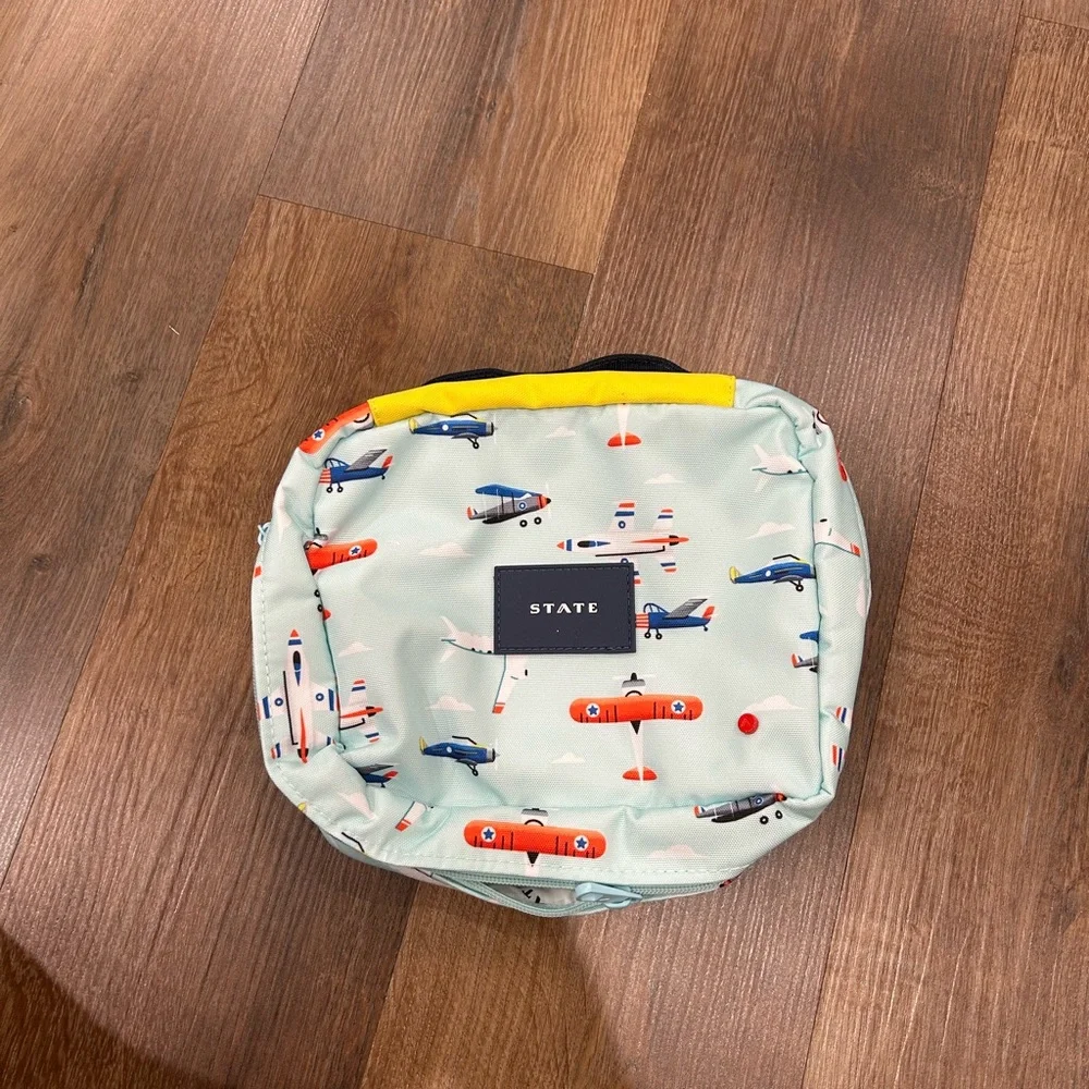 STATE Kids Airplane Toiletry hanging bag